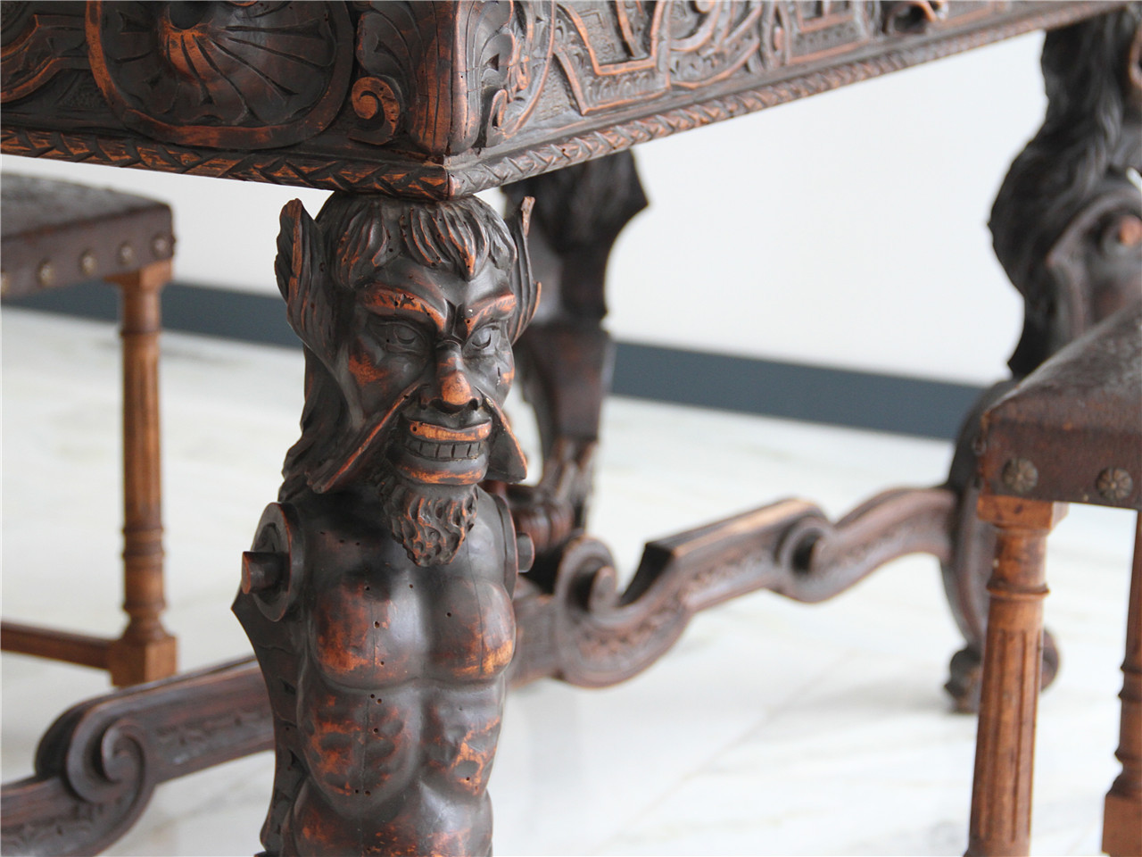 西洋家俱陈列区4