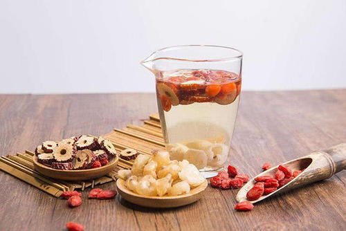 桂圆红枣枸杞茶的好处