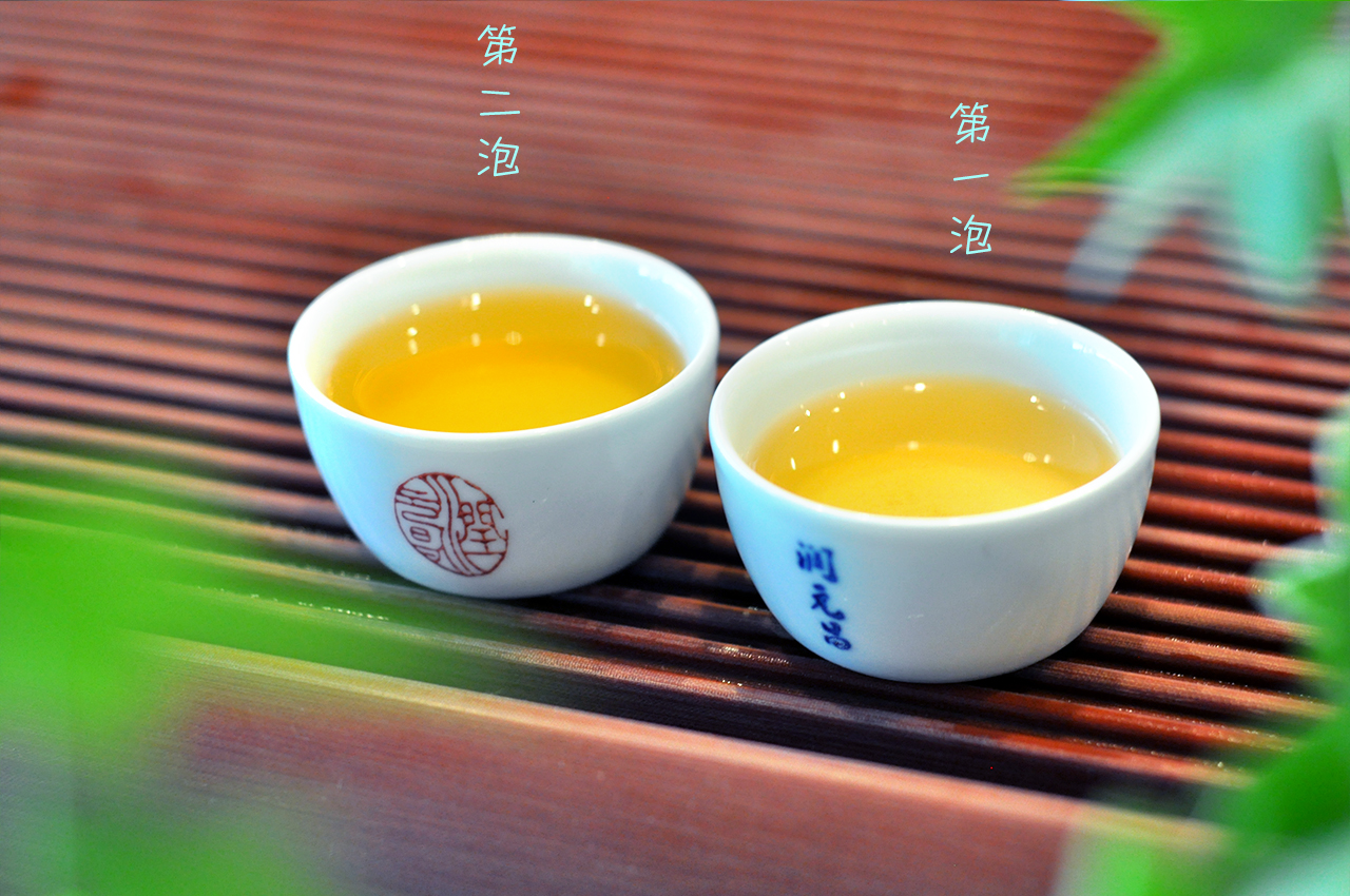 润元昌红印1.2泡普洱茶-1