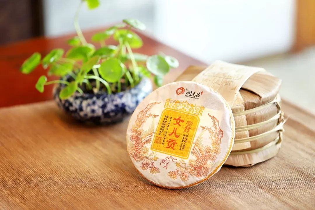 润元昌女儿共凤鸣金砖普洱茶-2