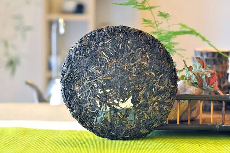 润元昌普洱茶乌金号开汤2