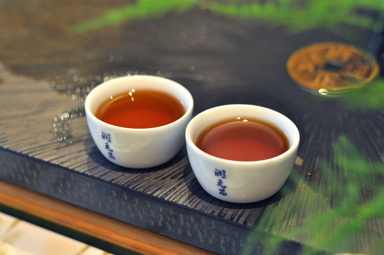 润元昌普洱茶布朗之春1、2泡