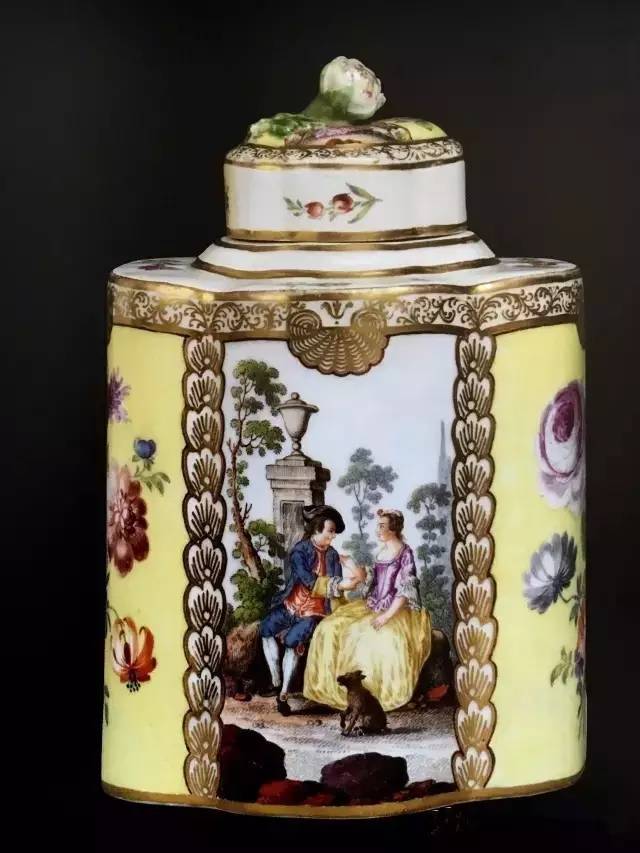 陶瓷茶叶罐德国梅森瓷厂德国约1750年-英国国立维多利亚与埃尔伯特博物馆藏