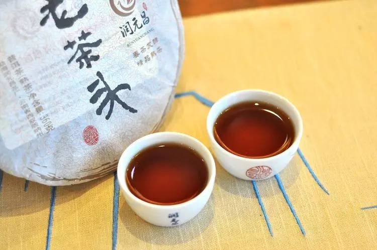 润元昌普洱茶老茶头-5