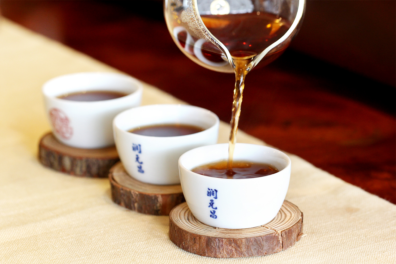 润元昌普洱茶醉酽之春茶汤