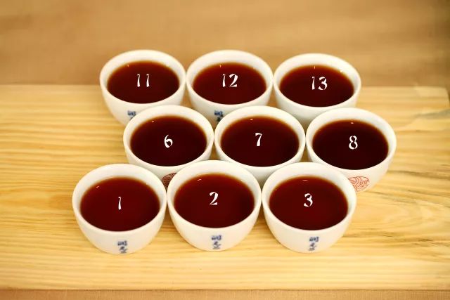 润元昌蓝铁普洱茶-4