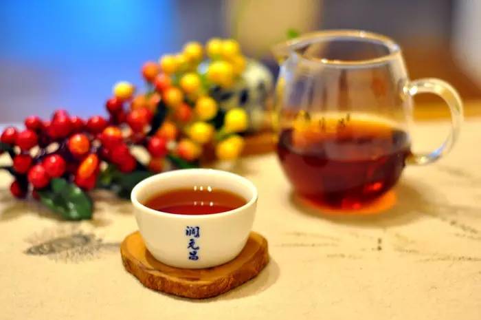 润元昌普洱茶好韵方砖熟茶-1