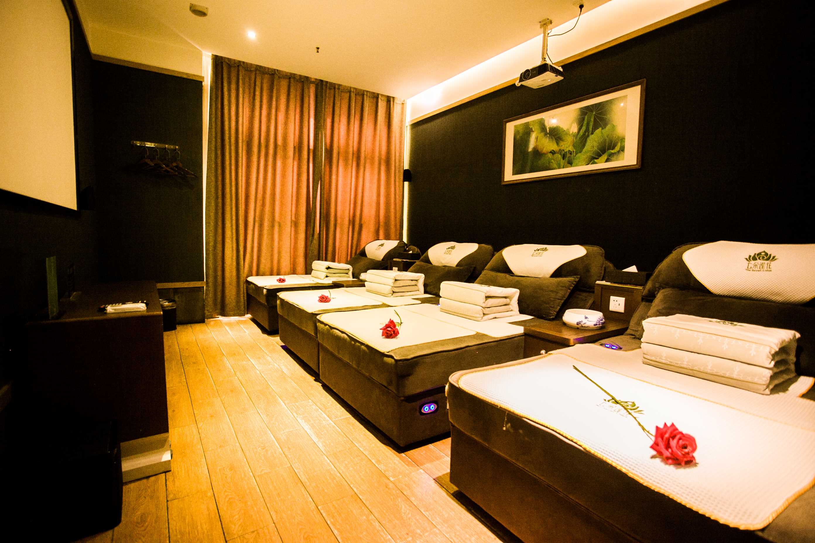 合肥七朵莲花足道桐城路店隆重开业!