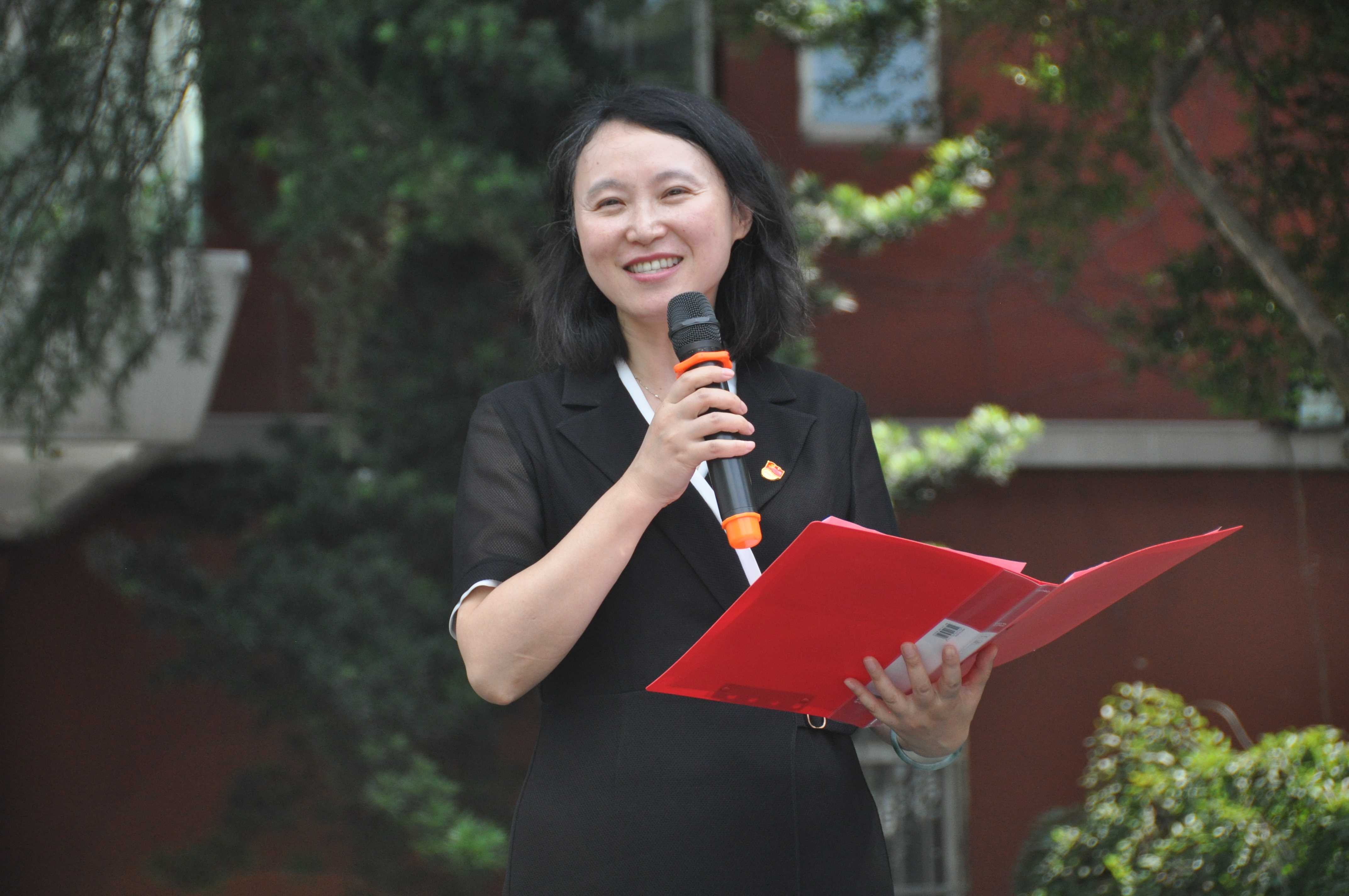 怀揣希望跨入新学期-无锡市东林中学