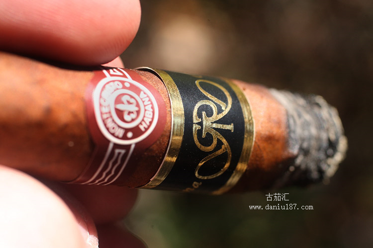 蒙特gr2号67montecristogranreservano2特级珍藏雪茄品鉴测评
