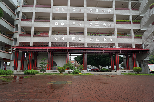 柳州市民族高中图片