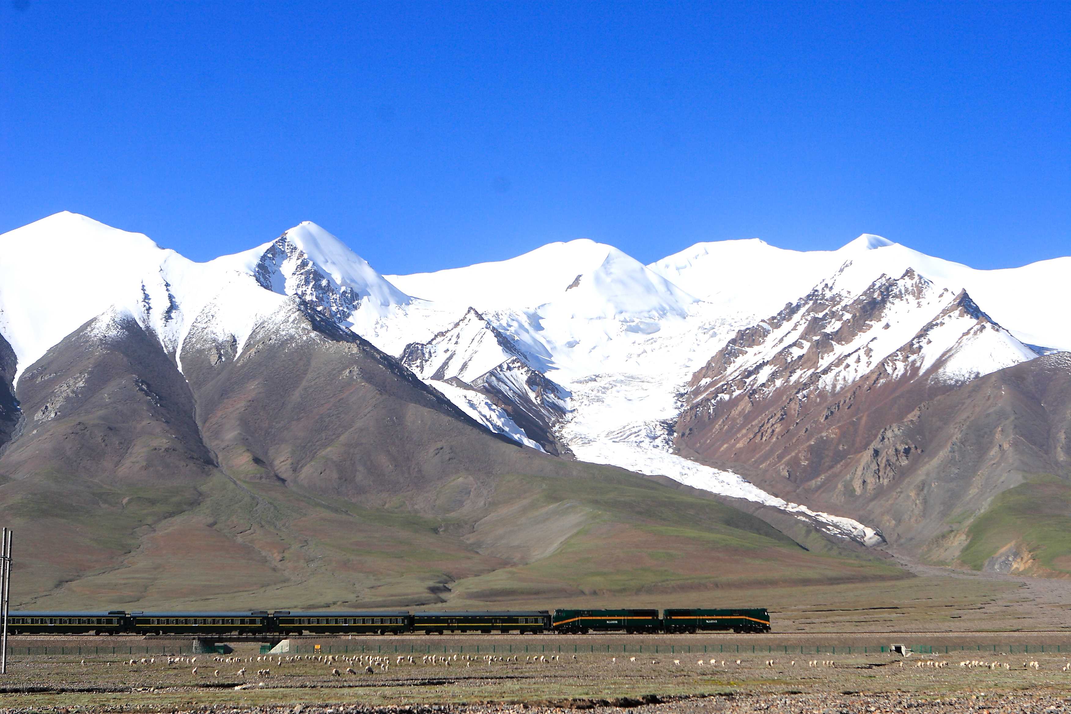 チベット観光天空列車　崑崙山