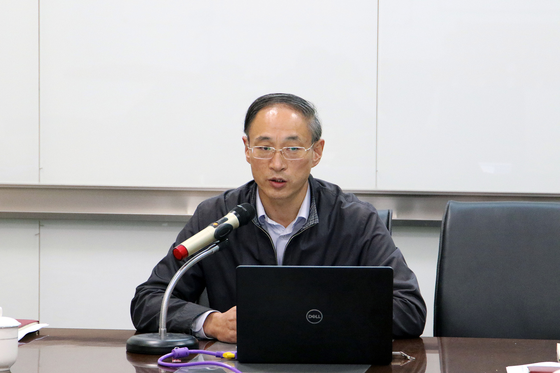 党员会13