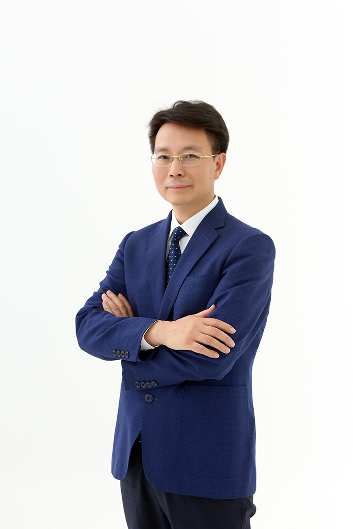 姜晓华副校长
