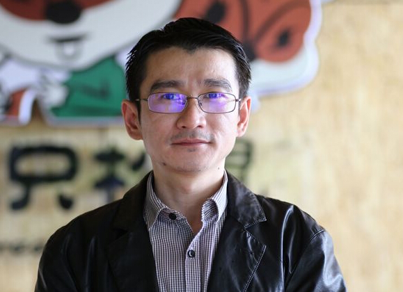 69图04三只松鼠2