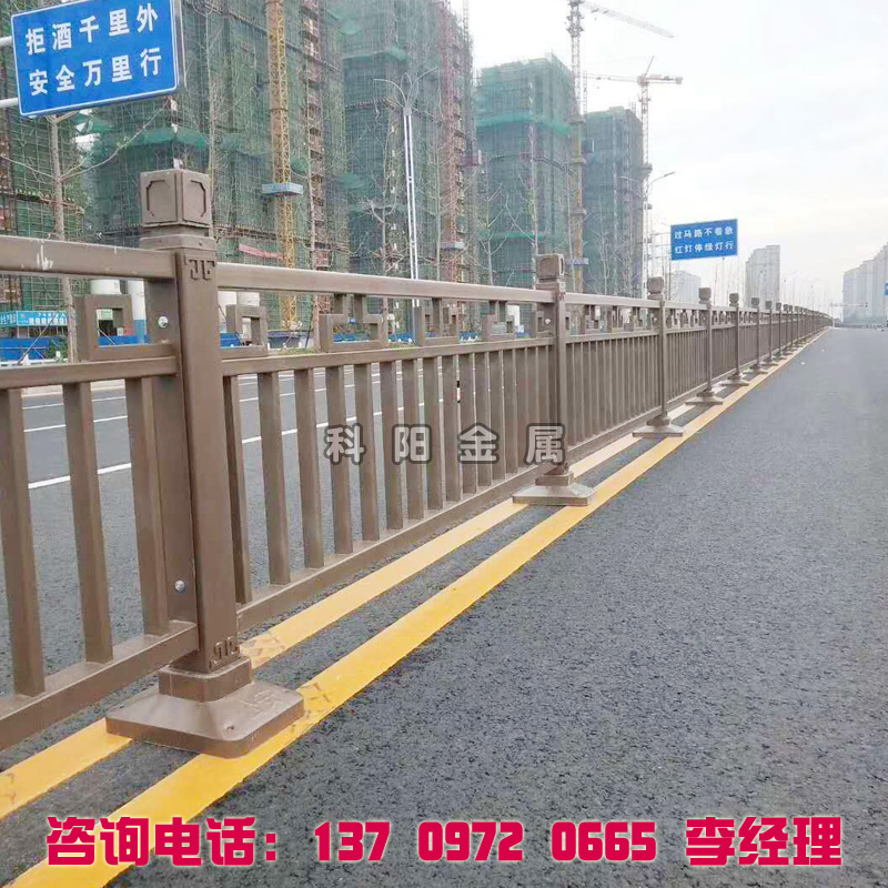 道路护栏9