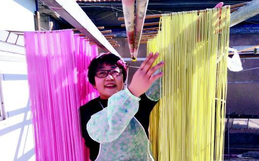 汪河水北村手工挂面抱团发展小作坊干出大产业