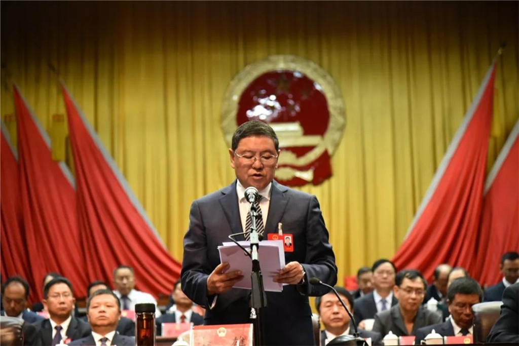 州第十四届人民代表大会第三次会议胜利闭幕