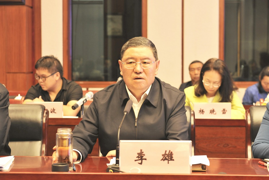 大理州选举产生的省十三届人大代表视察大理新区规划建设情况