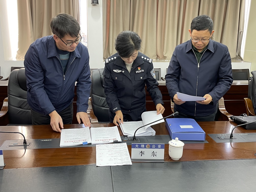 李东率队到州级监察司法部门调研