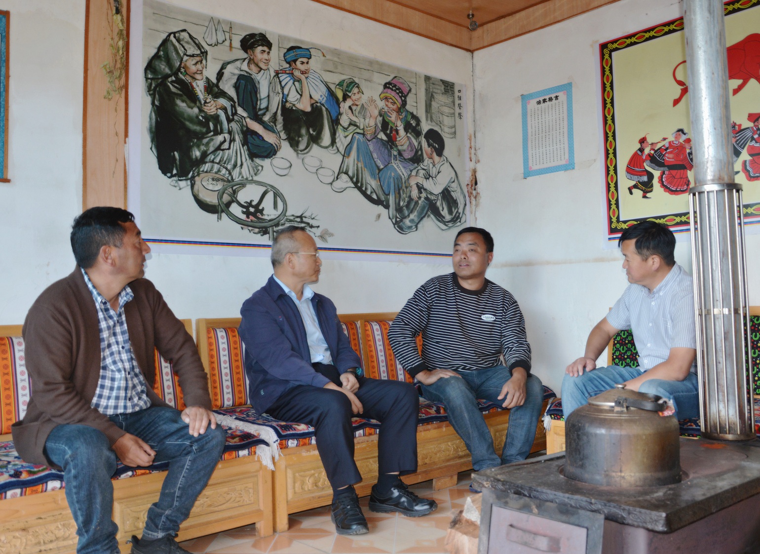 靳汝柏调研羊岑乡巩固拓展脱贫攻坚成果推进乡村振兴工作情况-大理