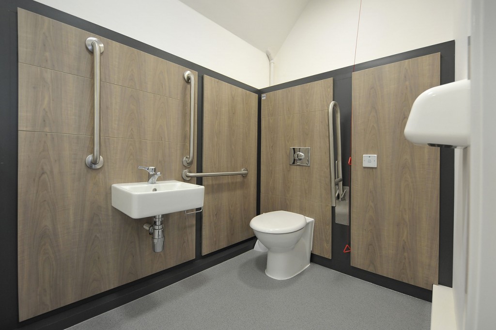 Maxwood-Washrooms-2-1024x681