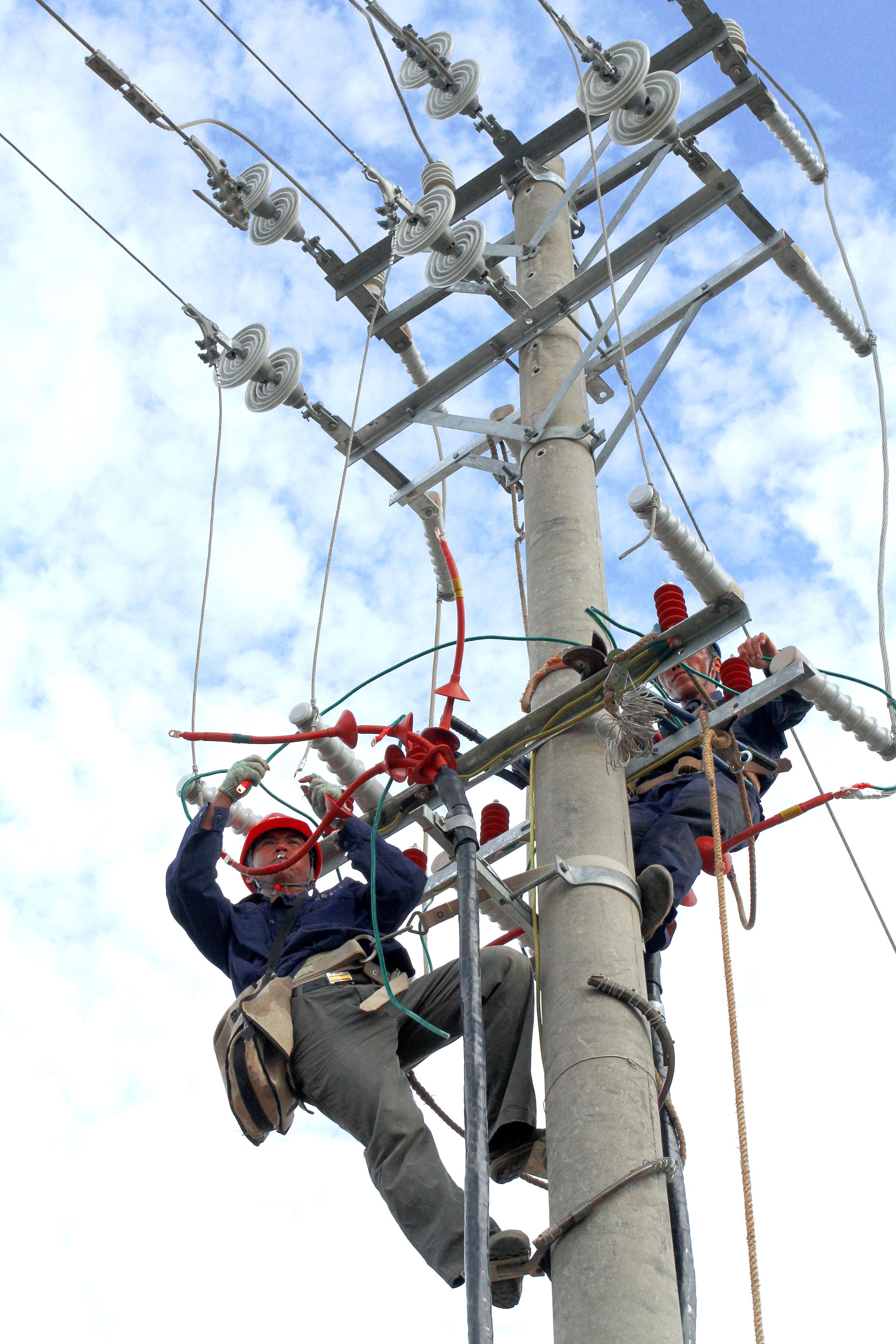 輸電線路施工-吉林省福泰電氣工程有限公司