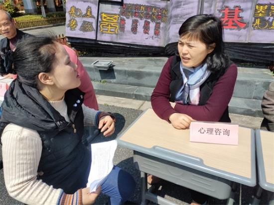 http://s.yun12.cn/ksdshxx/images/g0jyk1lug1o20190413222542.jpg