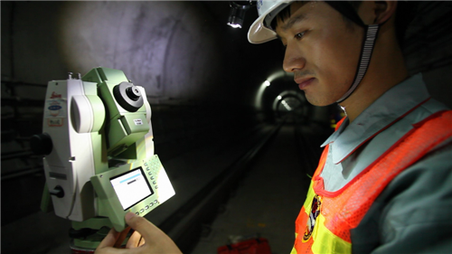 工程二处在南京地铁进行运行监测