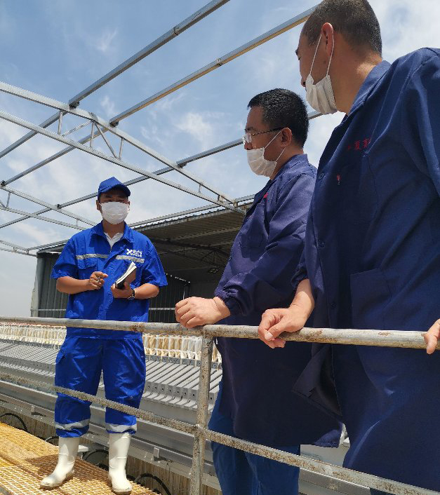 525伊利马总在思威博兴化基地考察