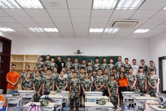 https://mmbiz.qpic.cn/mmbiz_jpg/jM38ibMjEJxC9ecvMwaPibUC1GaBGOYLBAr3aBZuaRlOGyIHQevicTHpVxBmicA4sbLuh6R9S5FtYzsxP5Lw4PuSUg/640?wx_fmt=jpeg