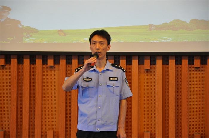 http://s.yun12.cn/kskfqxx/images/p255fxbaxnt20190607153257.jpg