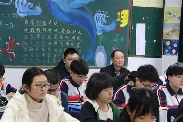 http://s.yun12.cn/ksblzx/images/nbnivjj33bh20190630162145.jpg