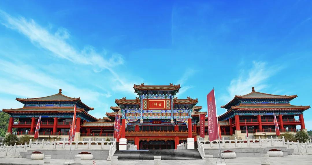 紫檀文化大讲堂在中国紫檀博物馆横琴分馆正式开讲