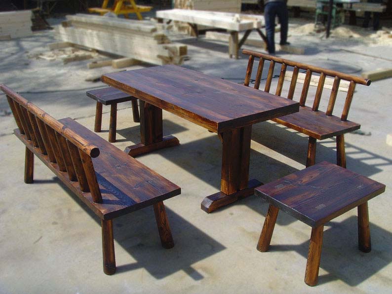 碳化木长桌椅