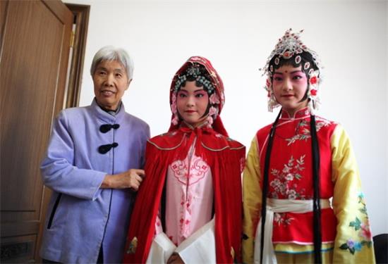 http://s.yun12.cn/ksqdxxx/images/1gbzb2je1zp20190918204311.jpg