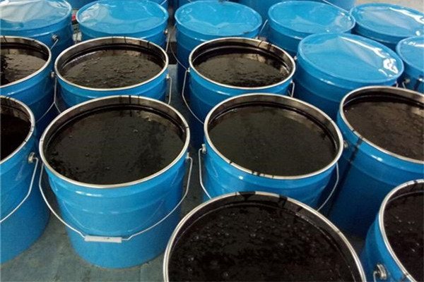 25kg桶裝環氧煤瀝青漆與固化劑的比例用量10:1