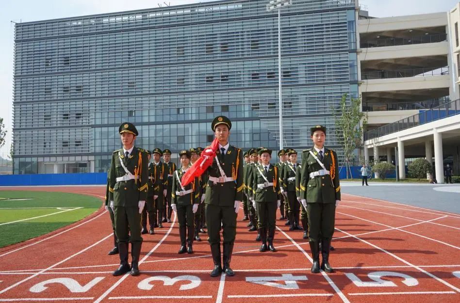 激情梦想砺志报国国科大青岛附属学校落成暨开学典礼震撼举行