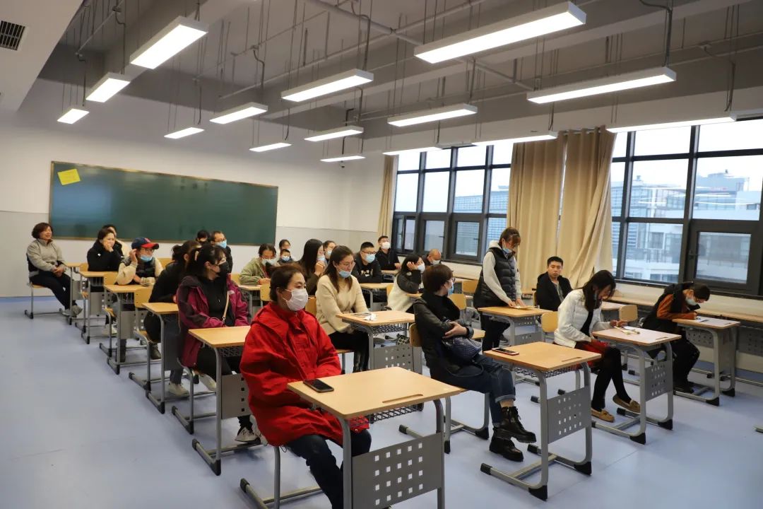 教子有方当爱和责任邂逅国科大青岛附属学校