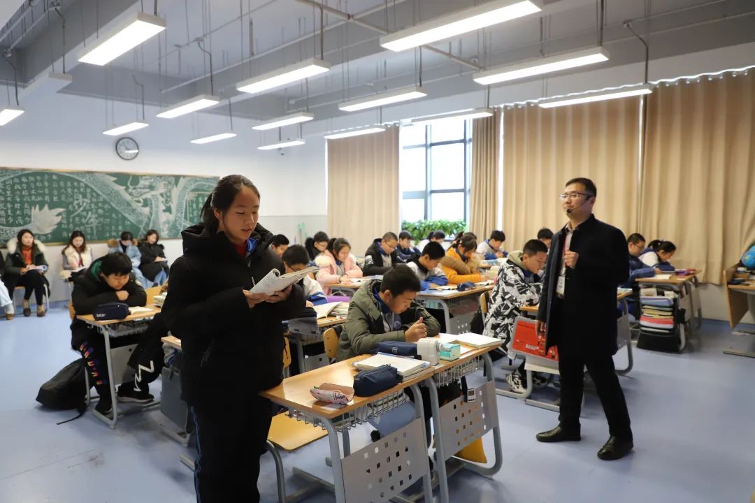 示范课精彩的不仅是你我青蓝工程魅力无穷国科大青岛附属学校