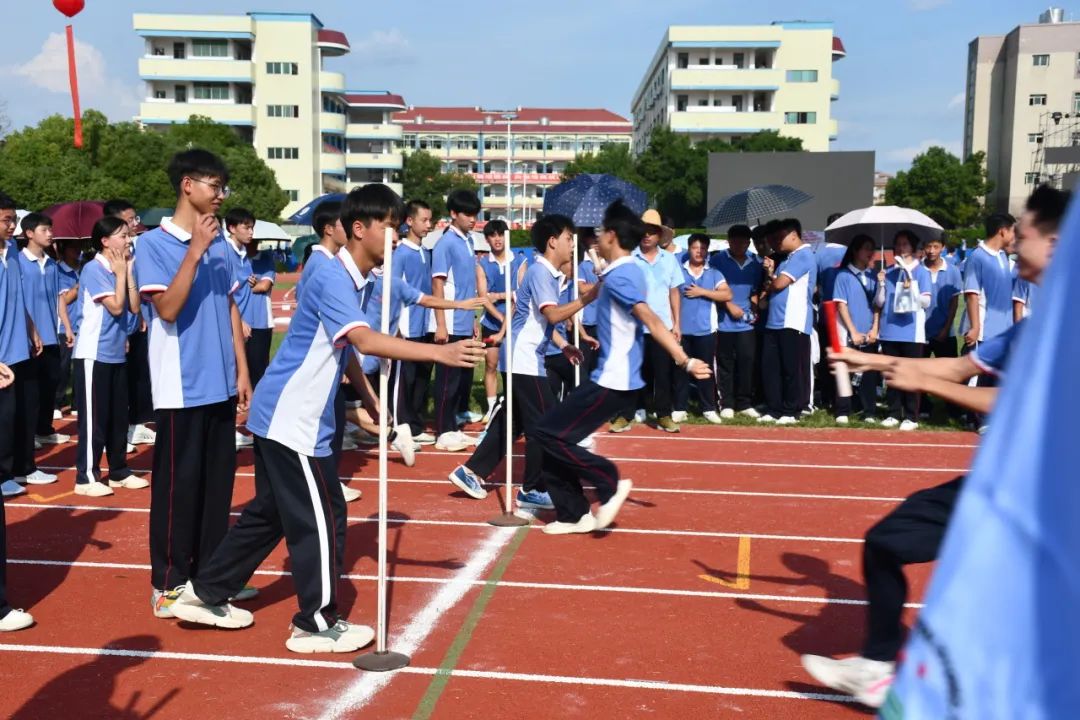 赣州兴国将军中学图片