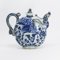 3.元青花凤首壶small
