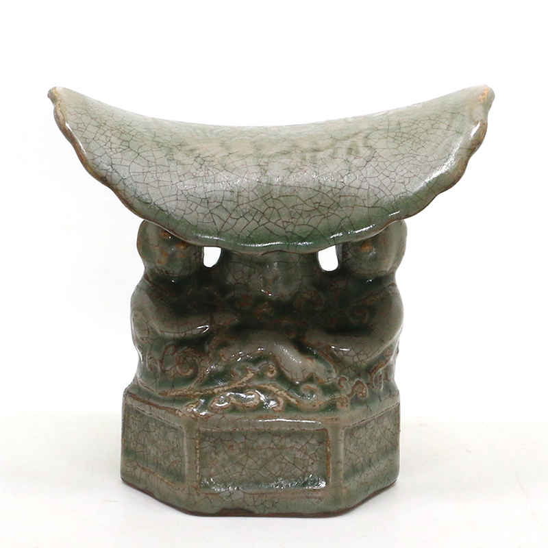 175.宋越窑青釉孩儿枕small