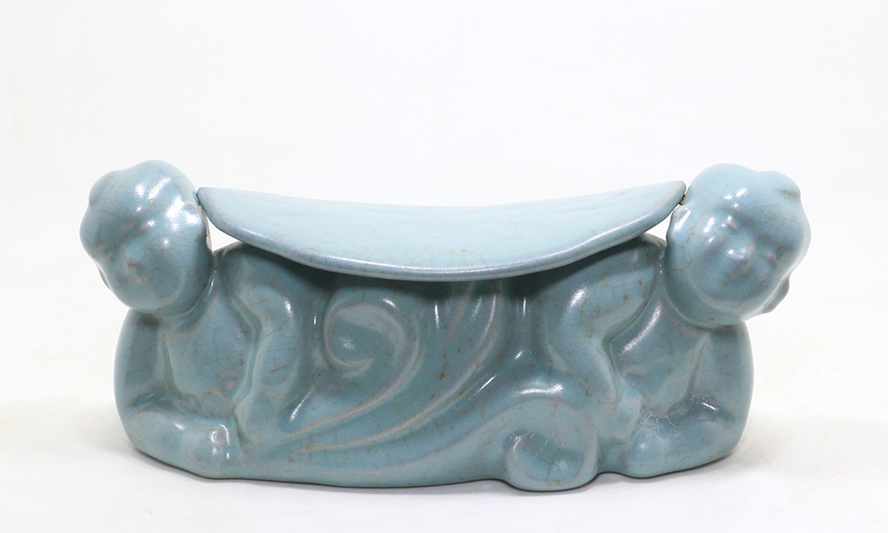 【多寶屋】■宋時代　汝窯　天青釉　刻花紋　童子枕　大磁枕　極品NC41■