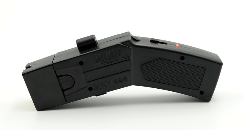 正品泰瑟002型电击器taser远程电击防身用品民用电击武器厂家专卖网价