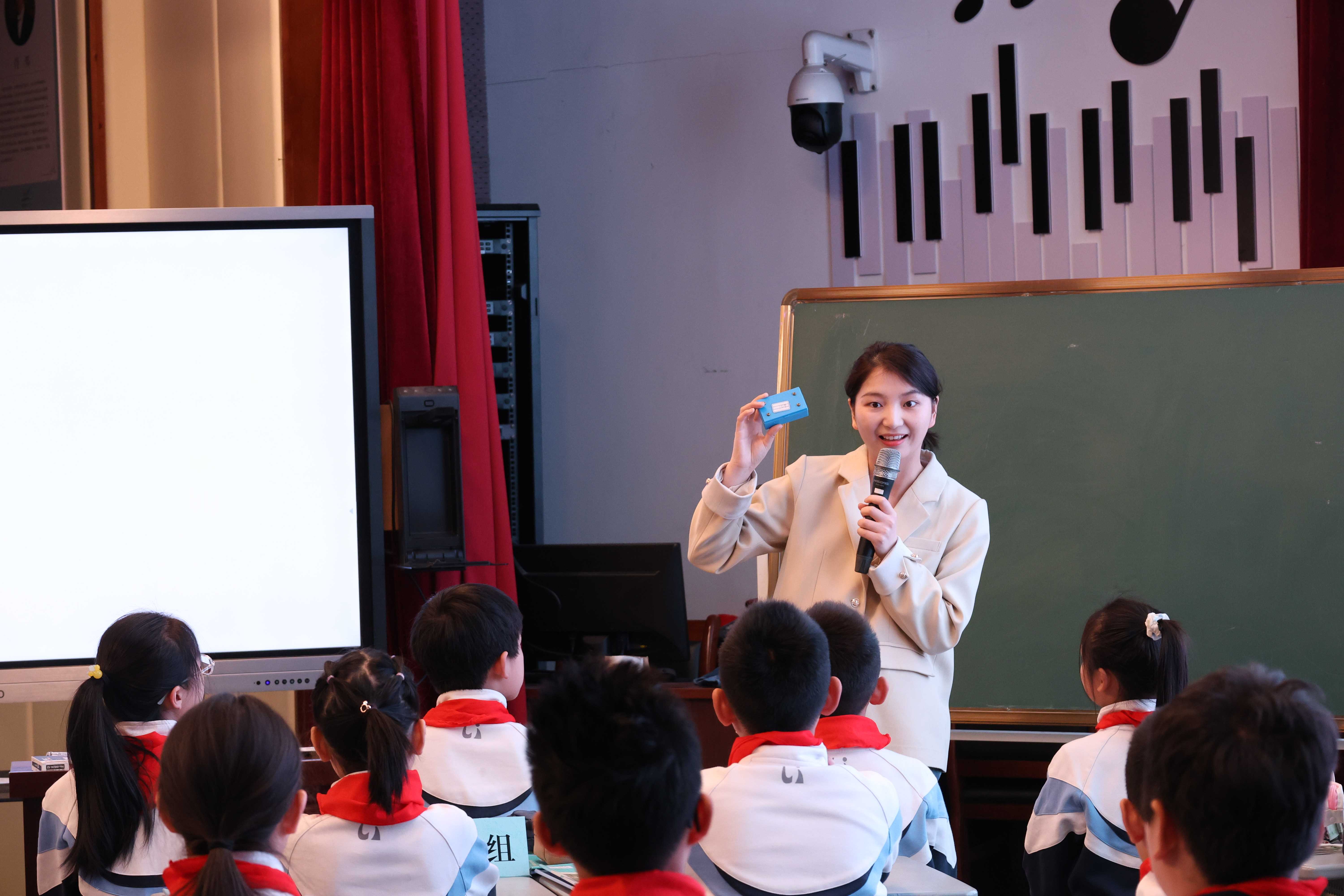 富阳永兴小学王超事件图片