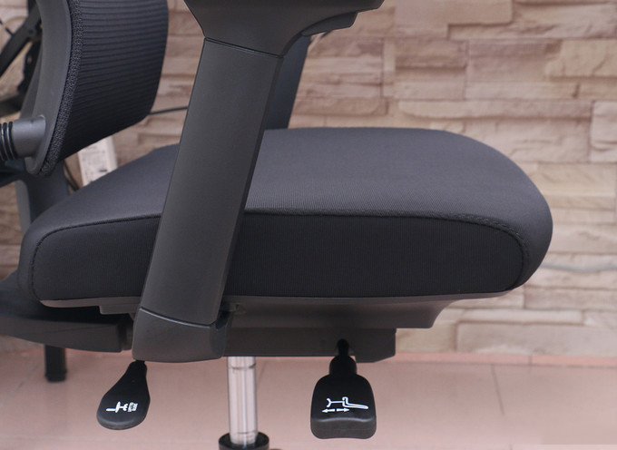 几百元能买到什么电脑椅？达宝利DY101人体工学椅开箱-20200311_180642_070