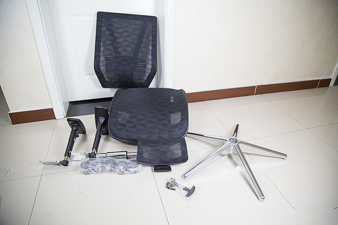 就喜欢这样的定制化腰部支撑—达宝利人体工学办公椅晒单-20200313_181532_005