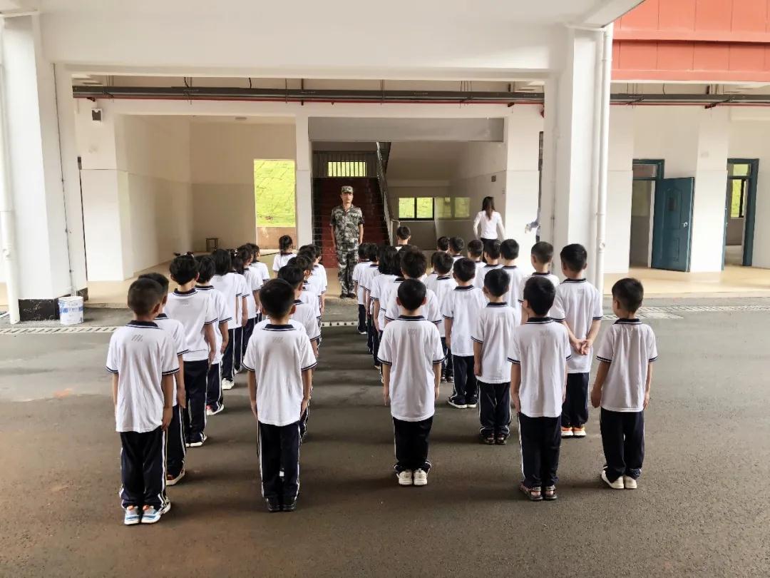 【教育就是养成良好习惯】桂阳展辉学校小学部独立萌娃养成记