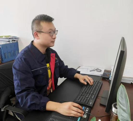 刘旭